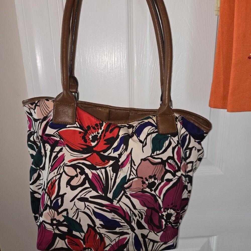 MULTI COLOR STYLE & CO PURSE